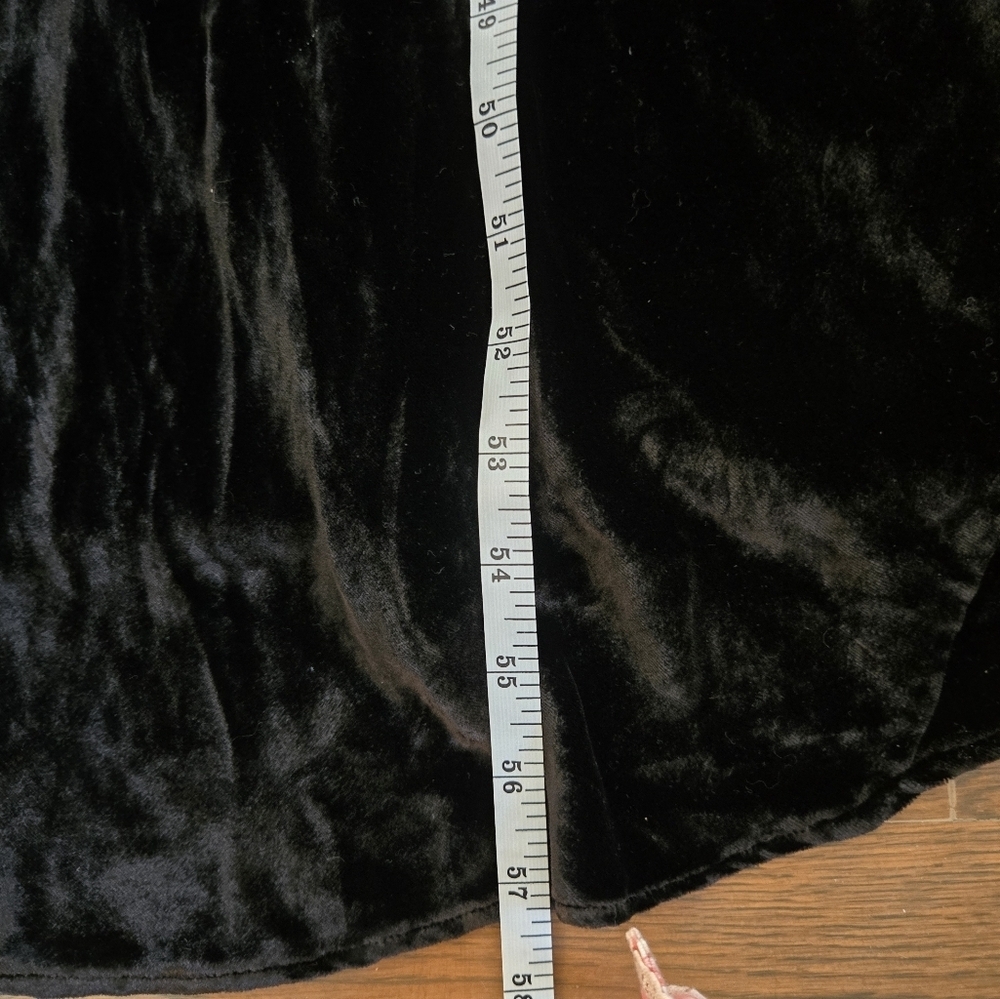 Rixo Emory Embroidered Silk-Velvet Gown black with floral/butterflys NWT sz 8 - Picture 15 of 15